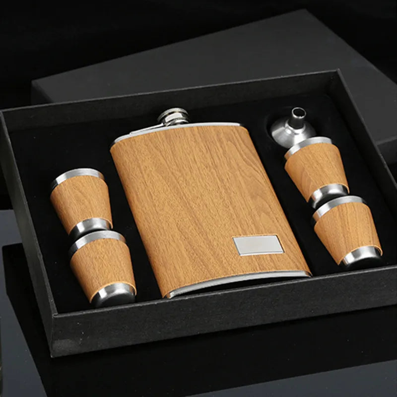 9 oz (250ml) Wooden/Stainless Steel Hip Flask Set With 1 Funnel and 4 Cups Whiskey Wine Stainless Steel Flagon Bottle Travel Drinkware For Gifts